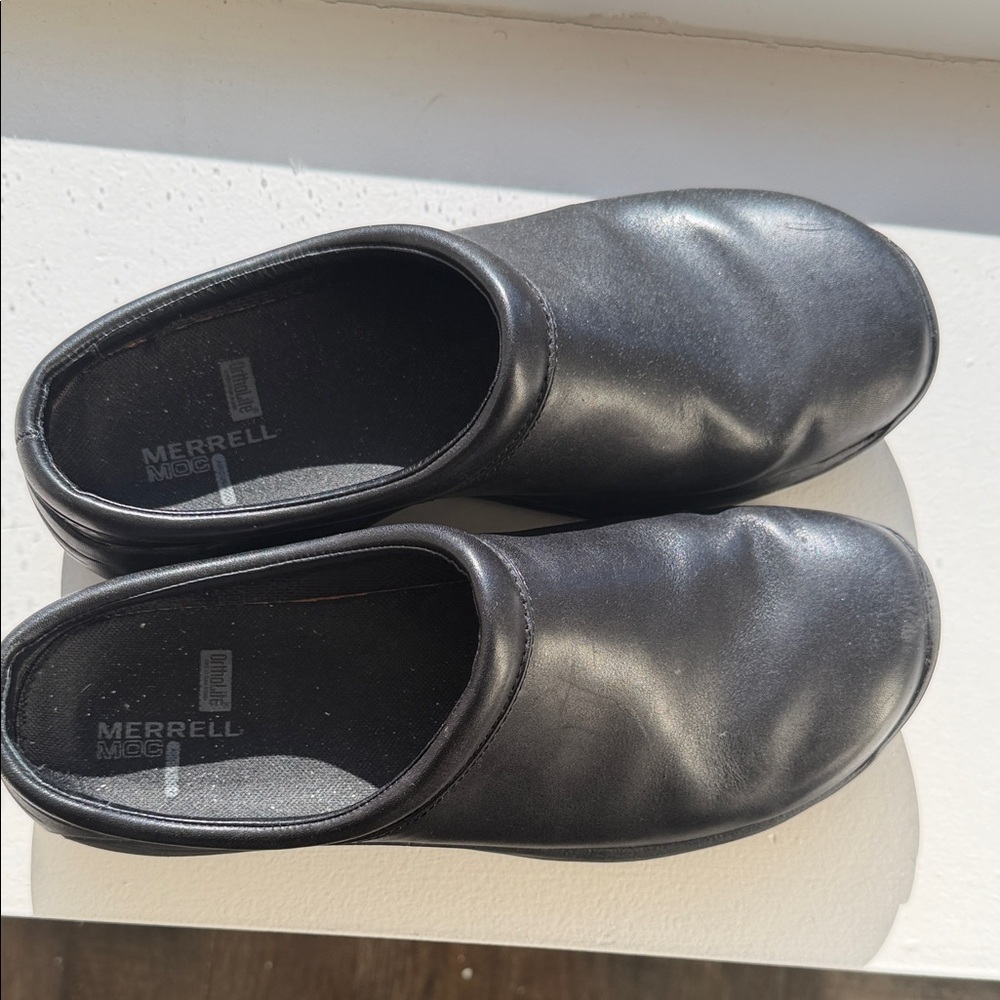 Merrell Men's Classic Black Loafers